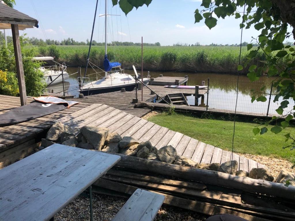 25H Garden Apartment Plus Private Beach Neusiedl am See Eksteriør bilde