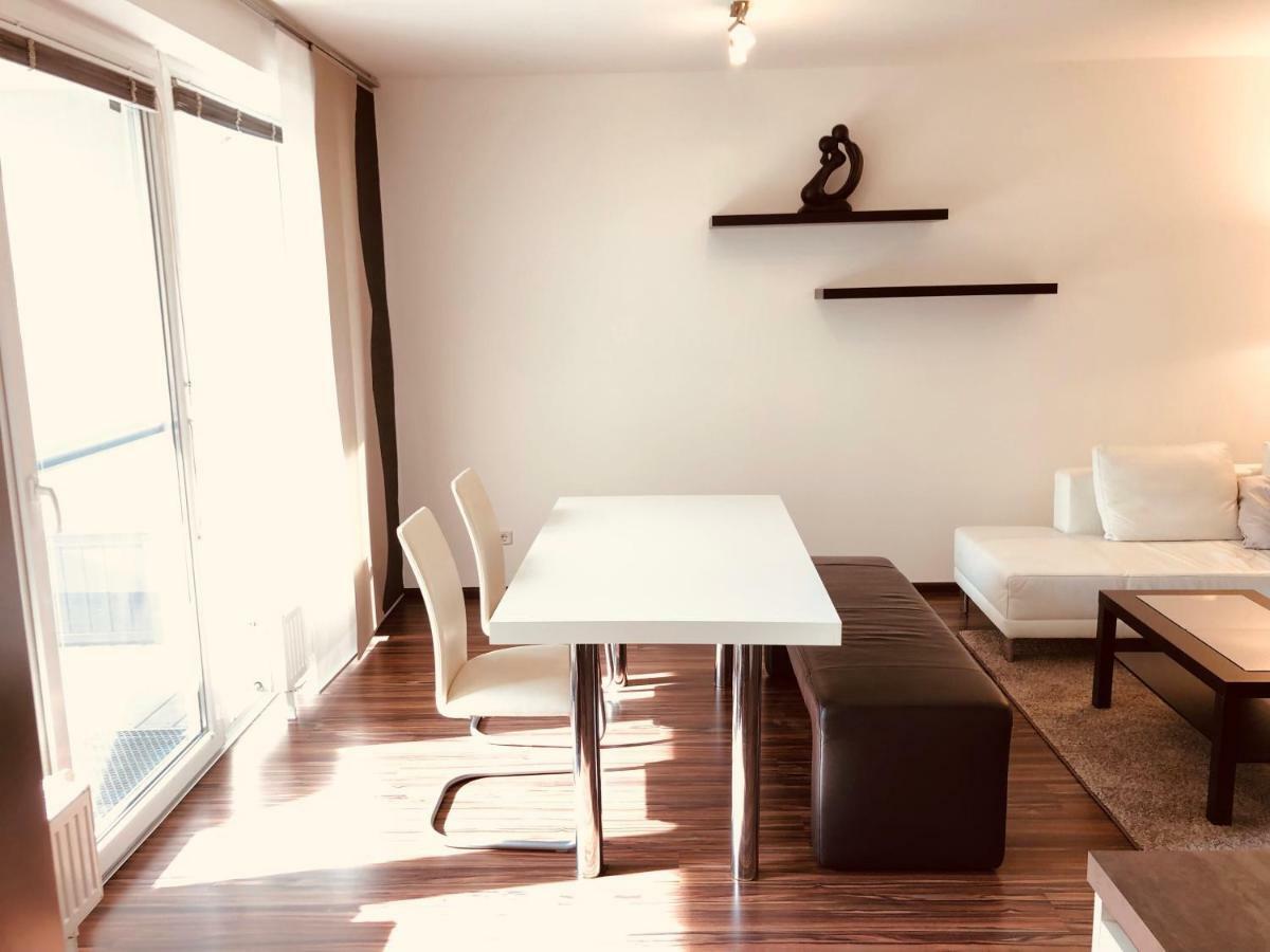 25H Garden Apartment Plus Private Beach Neusiedl am See Eksteriør bilde